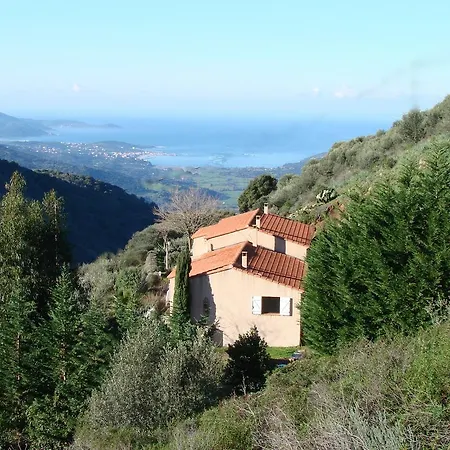 Casa vacanze Ruraux Aria Falcona